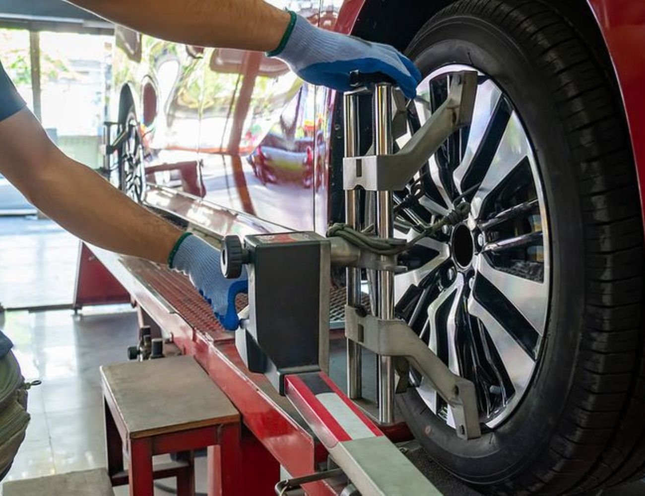 Suspension Wheel - Alignment Service (6)