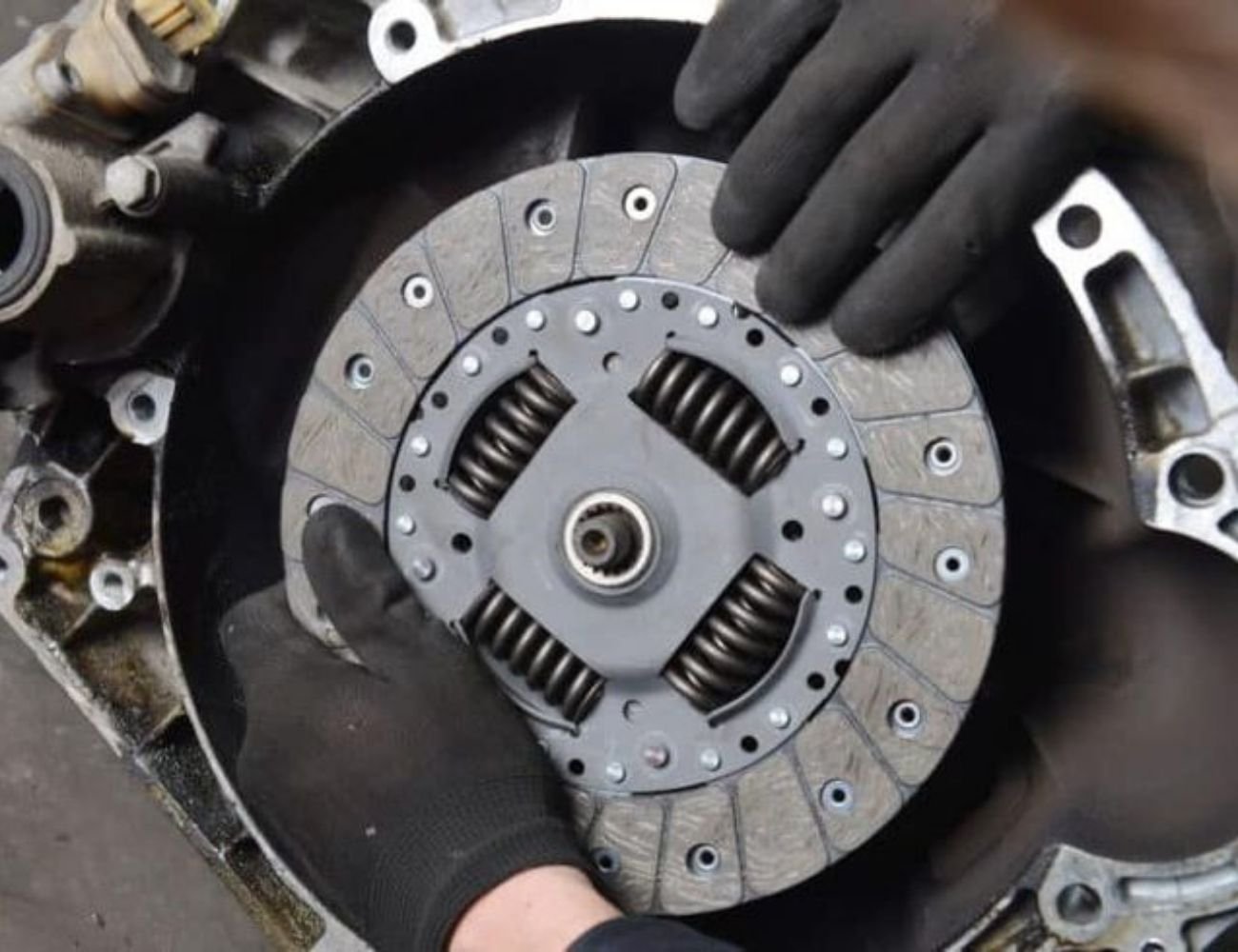 suspension wheel alignment - breck Repair Service (5)